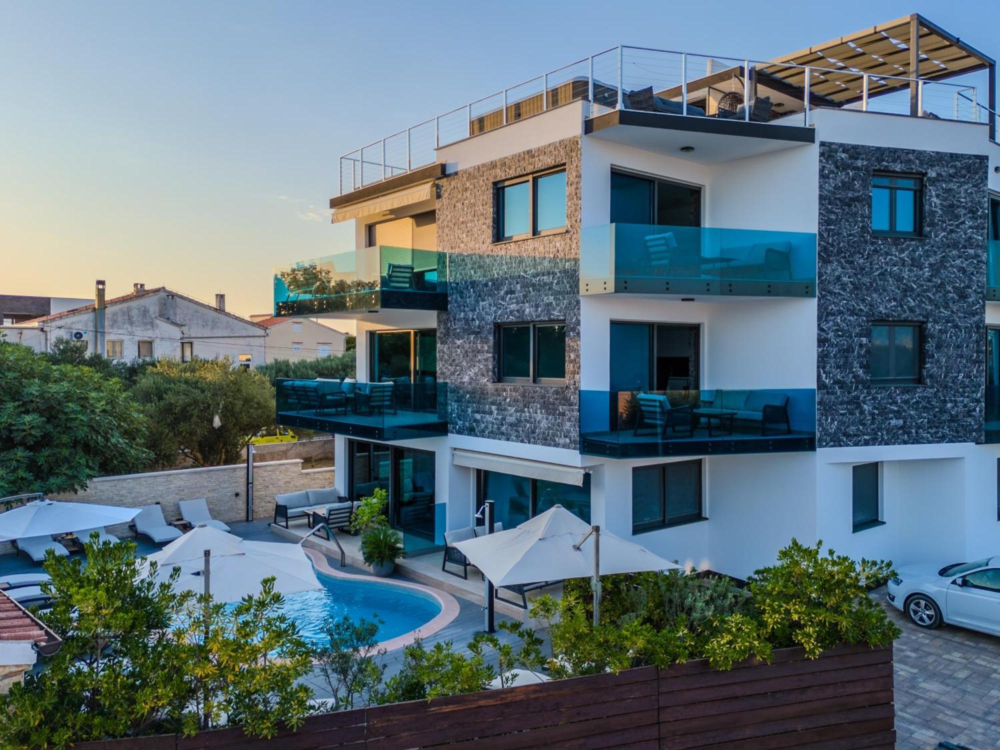 Luxury Apartments Vilamaloca Vir Exteriör bild